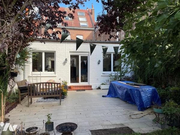 Maison bourgeoise Lomme avenue de dunkerque 10 pièces