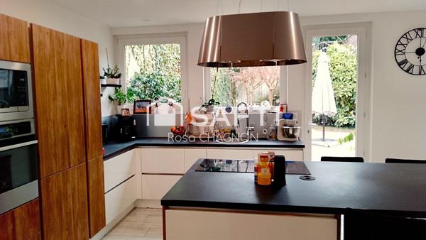 Pas de travaux à envisager, près de toutes les commodités, Tout à l'égout