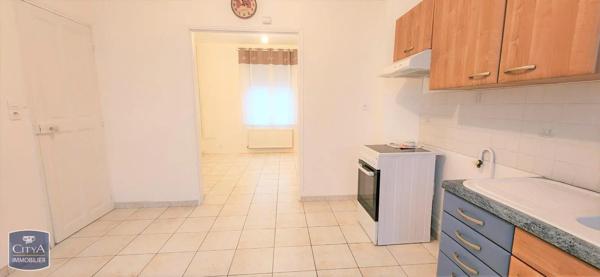 Maison à louer 3 pièces 68m² Laon (02000)