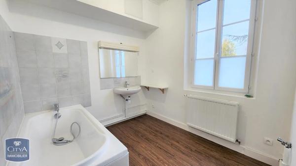 Maison à louer 3 pièces 68m² Laon (02000)