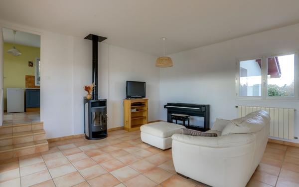 Maison à vendre    5 pièces • 133 m2 Ustaritz