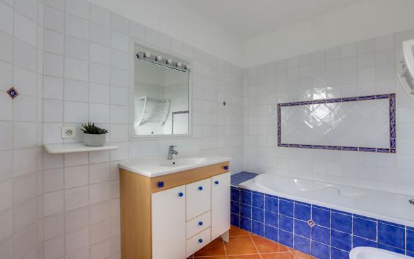 Maison à vendre    5 pièces • 133 m2 Ustaritz