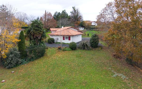 Maison à vendre    5 pièces • 133 m2 Ustaritz