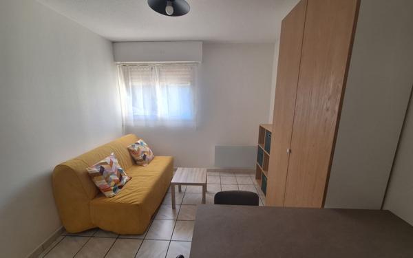 Appartement à louer    1 pièce • 1 m2 Bordeaux