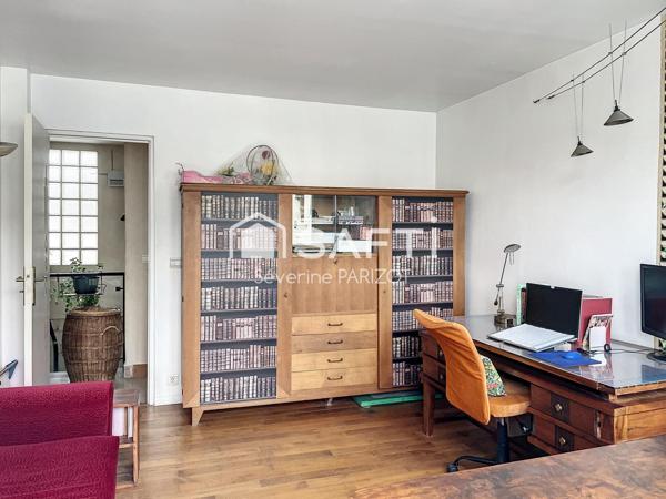 Proximité écoles et RER de Villiers - Spacieux séjour avec accès extérieur