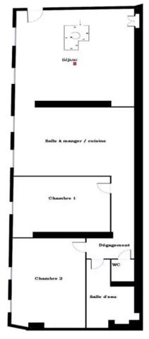 Paris VIII Triangle d’or Montaigne : appartement de 81 m² rénové meublé