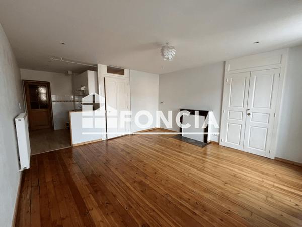 Location Appartement 2 pièces 52.3 m² - 12 RUE DE L'ISLE Voreppe 38340