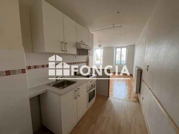 Location Appartement 2 pièces 52.3 m² - 12 RUE DE L'ISLE Voreppe 38340