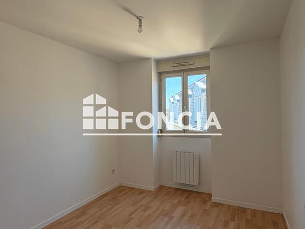 Location Appartement 3 pièces 76.6 m² - Rethel 08300