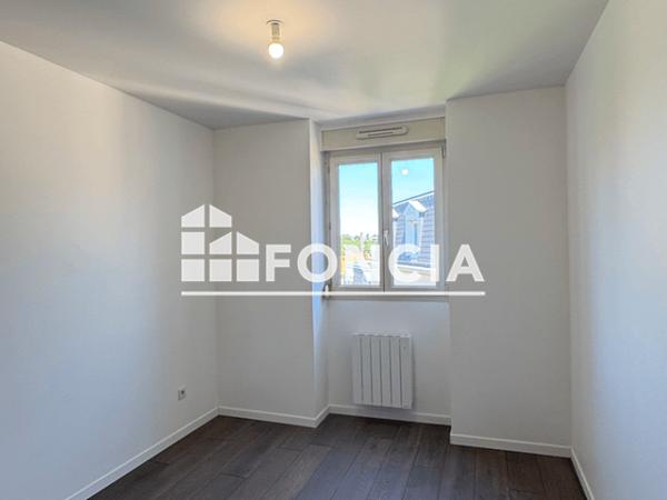 Location Appartement 3 pièces 76.6 m² - Rethel 08300