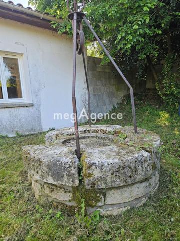 Maison à Saint-Jean-d'Angély, 17400 - 4 pièces 130m²