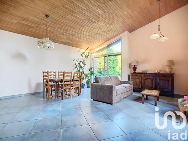 Maison à vendre 6 pièces 143 m² Saint-Jean-de-Muzols