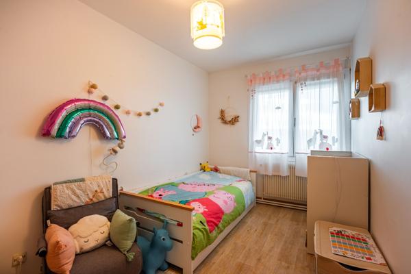 Maison - 70 m² - 3 chambres. 179 000 €