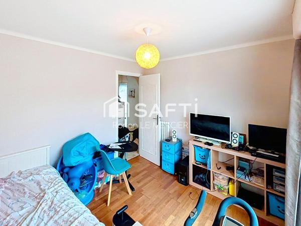 Maison proche bourg avec terrasse de plain pied