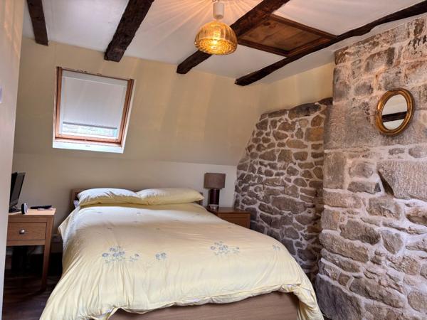 Petite maison, 2 chambres.