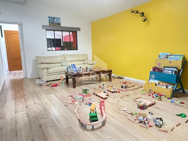 Maison familiale 193 m² - 5 chambres ; Piscine ; Les Pennes-Mirabeau