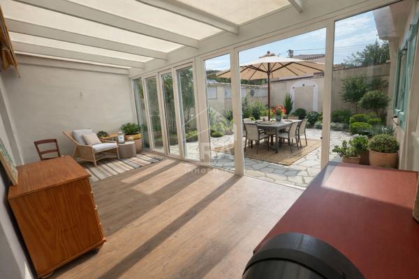 Maison familiale 193 m² - 5 chambres ; Piscine ; Les Pennes-Mirabeau