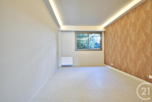 Appartement F3 à vendre  3 pièces - 77,75 m2 VILLEFRANCHE SUR MER - 06