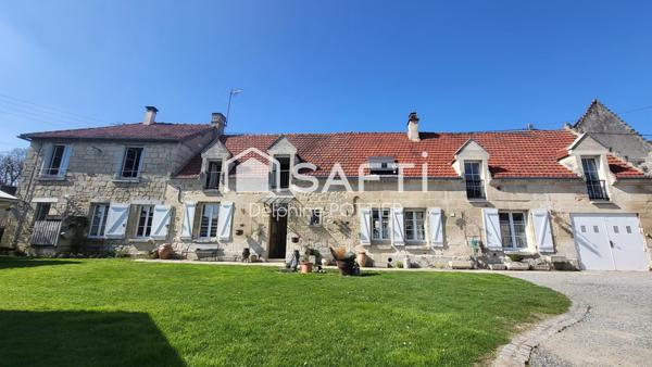 Longère 216 m² + gîte meublé de 50m² + garage + granges