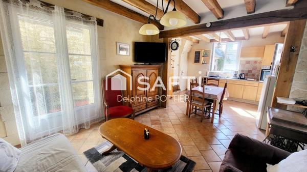 Longère 216 m² + gîte meublé de 50m² + garage + granges