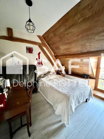 Longère 216 m² + gîte meublé de 50m² + garage + granges