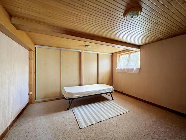 AUX PORTES D'ANGOULEME Maison individuelle sur sous-sol avec jardin et garage