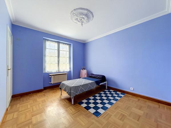 AUX PORTES D'ANGOULEME Maison individuelle sur sous-sol avec jardin et garage