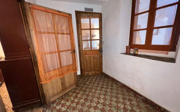 Maison à vendre    5 pièces •  Lablachère