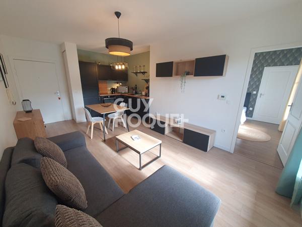 T2 Meublé + Terrasse + Place pkg