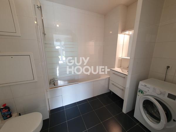 T2 Meublé + Terrasse + Place pkg