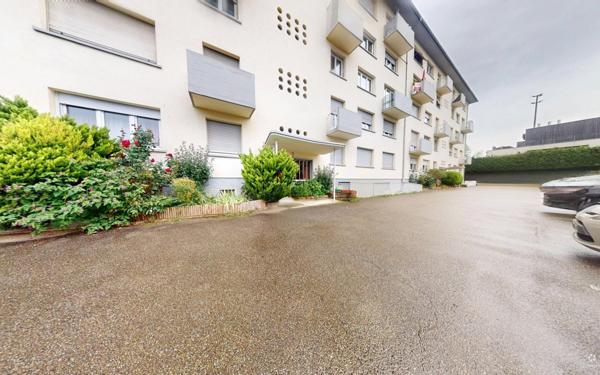 Appartement à vendre    5 pièces • 83 m2 Schiltigheim