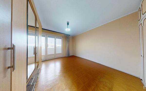 Appartement à vendre    5 pièces • 83 m2 Schiltigheim