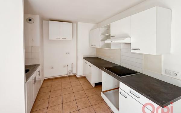 Appartement à vendre    3 pièces • 66,05 m2 Aubervilliers