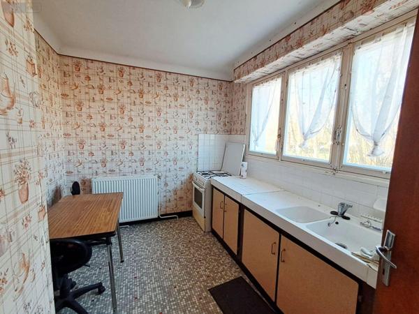 Maison à restaurer à vendre à Aigrefeuille-d'Aunis en Charente-Maritime (17290), ref : 649