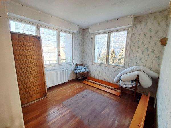 Maison à restaurer à vendre à Aigrefeuille-d'Aunis en Charente-Maritime (17290), ref : 649