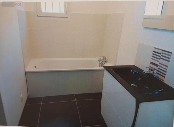 Maison à louer à Amfreville-Saint-Amand dans l'Eure (27370), ref : 27061-L262