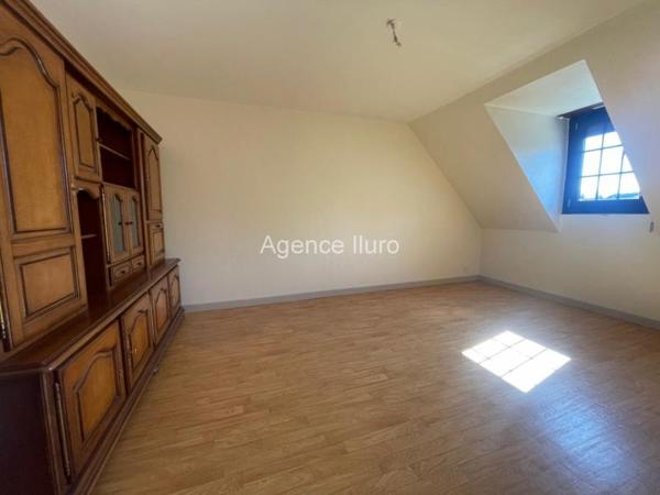 Appartement - Oloron-sainte-marie - Réf.:205381 OLORON CENTRE-VILLE - APPARTEMENT T4 EN DUPLEX DANS RESIDENCE CALME -