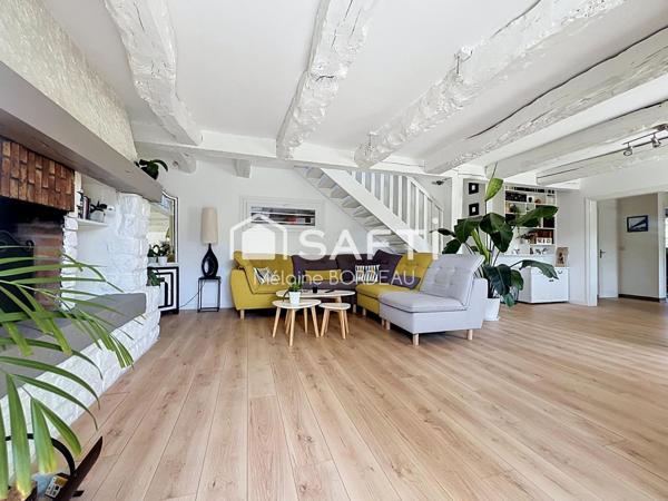 Maison traditionnelle, 4 chambres, centre-bourg