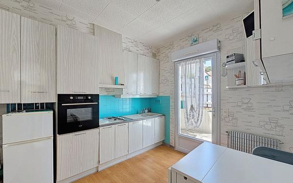 Maison à louer    2 pièces •  Garches