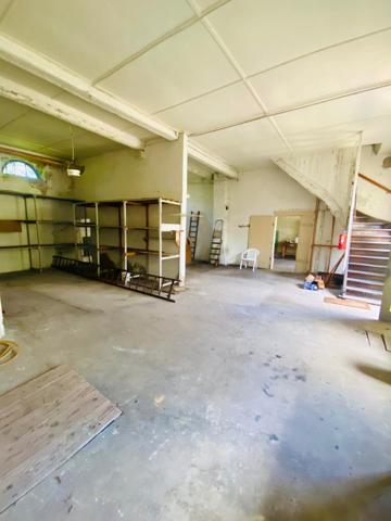 Ancien bâtiment industriel