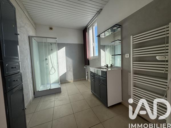 Location appartement 2 pièces 44 m² Saint-Branchs