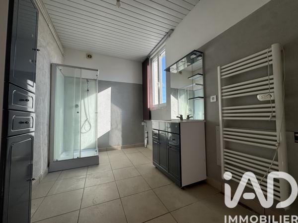 Location appartement 2 pièces 44 m² Saint-Branchs
