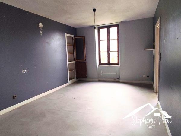 Charmante maison familiale au cœur de Sornac : calme, nature et potentiel d’aménagement au rendez-vous !