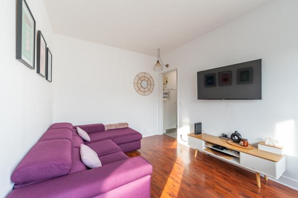 Appartement
         3 pièces
        - 52 m² Exclusivité 285 000 € *