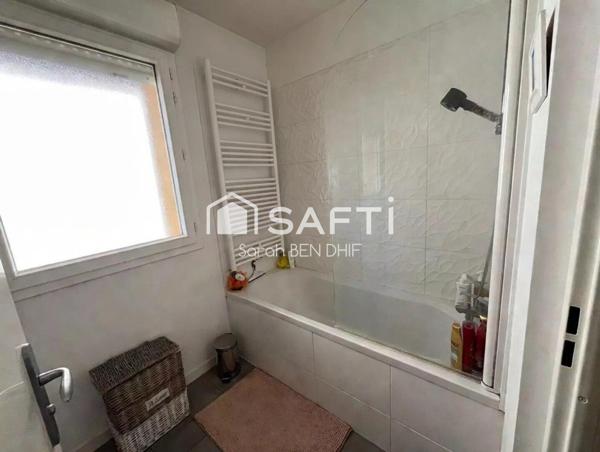 T3 avec balcon & parking