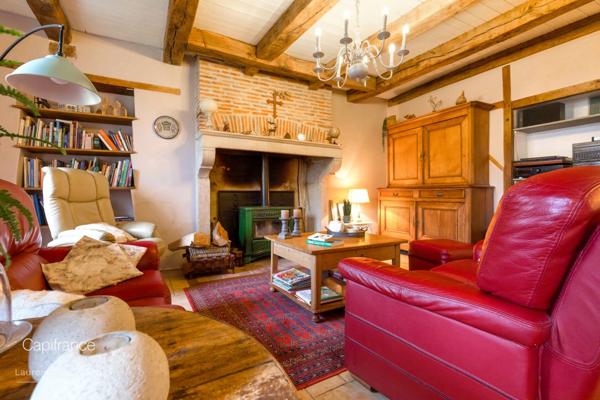 Maison à vendre 7 pièces LAMARCHE SUR SAONE (21)