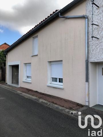 Maison à vendre 3 pièces 105 m² Lencloître