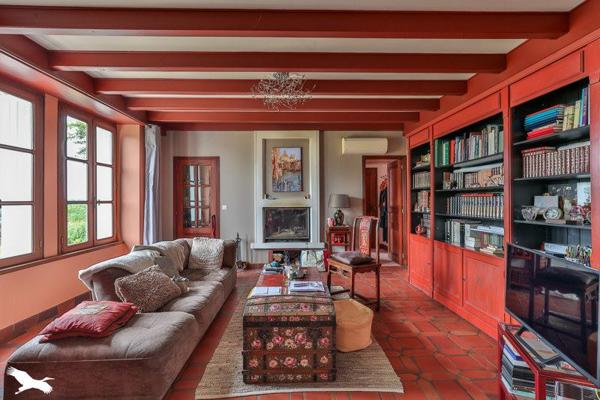 Maison à vendre 420 150 € Saint-Simeux 8 p 210 m² DPE D