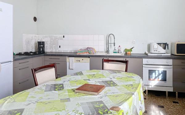 Maison à vendre    4 pièces •  Gouzon