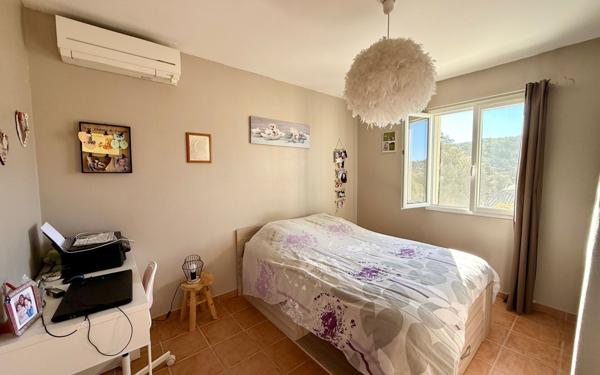 Maison à vendre    4 pièces • 80 m2 Cabasse